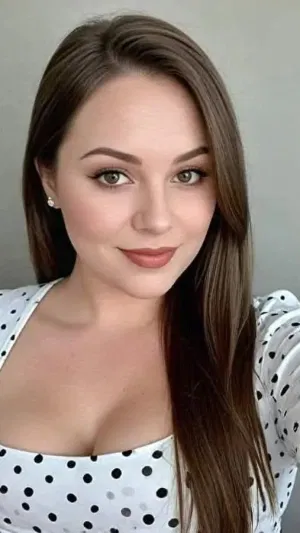 Lisa746, 23 years old from United States