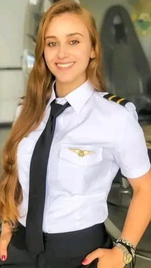 Honey235, 25 years old from United States