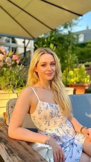 Joyce657, 23 years old from United States