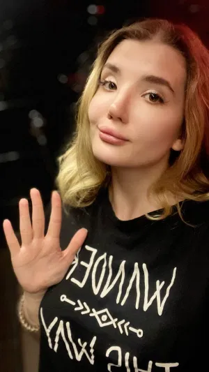 Liza57, 20 years old from United States