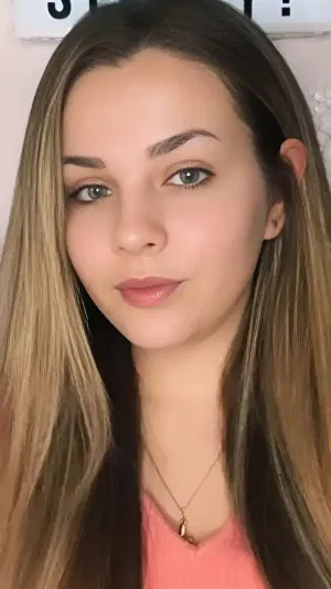 Bonnie459, 23 years old from Canada