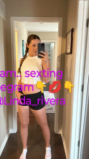 BrinleyWhat, 23 years old from Germany