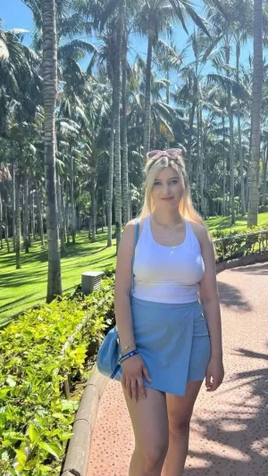 fdsres, 22 years old from United States