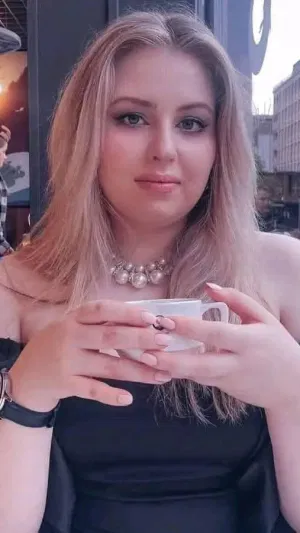 bvffds, 22 years old from United States