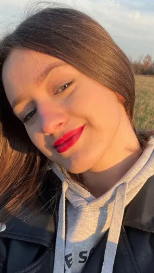 Maggie0014, 23 years old from United Kingdom