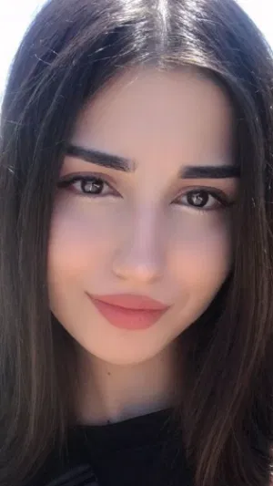 Mylaha0014's Profile Photo