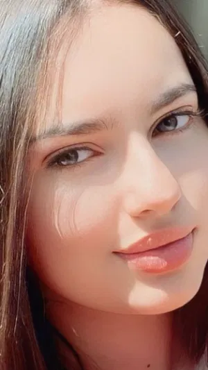 Nala000, 22 years old from United Kingdom