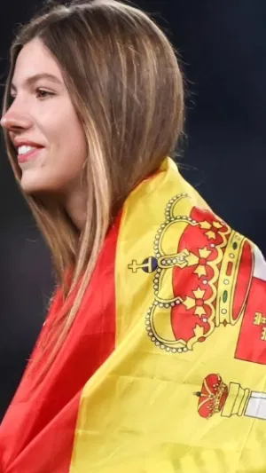 Phoenix0014, 23 years old from Spain