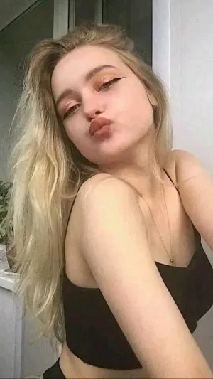 Isabella35's Profile Photo