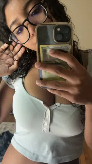 Amala, 19 years old from United States