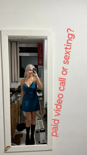 IvyRuiz, 25 years old from Australia