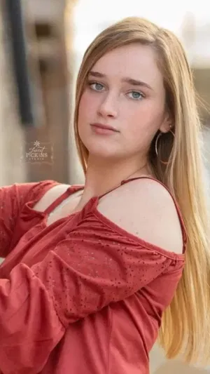 Marlee00146, 22 years old from Canada