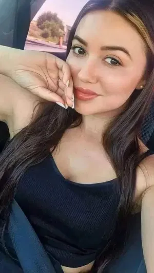 Amani111, 23 years old from United States