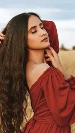 Ana457, 23 years old from United Kingdom
