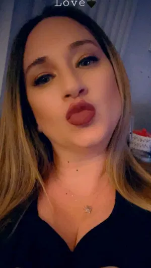 Constance579, 23 years old from United States