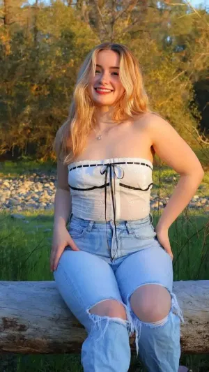 Misty4598, 23 years old from United States