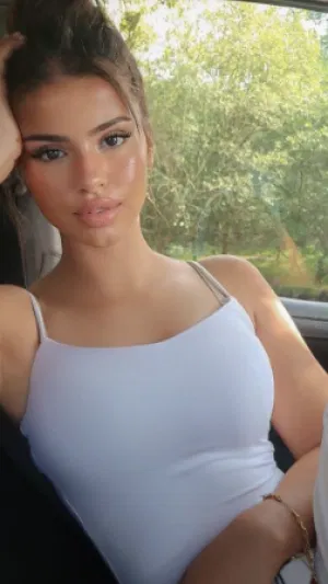hjfytd55, 23 years old from United States