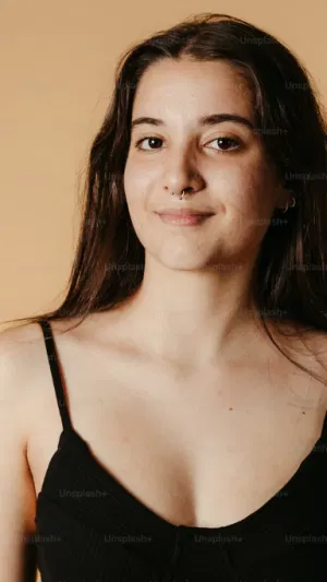 Amanda34, 23 years old from United Kingdom