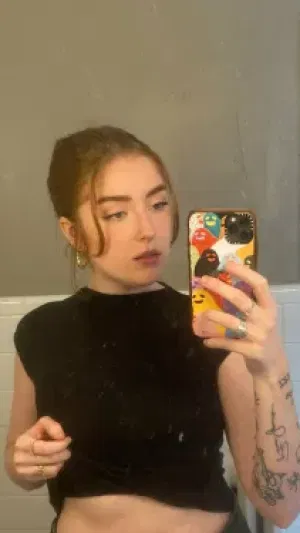 Felicia78, 23 years old from United Kingdom