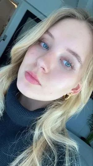 Cindy478, 23 years old from Canada