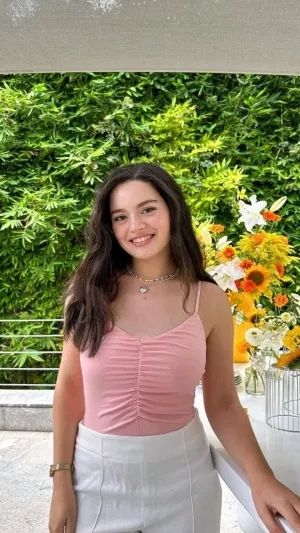 Ellen5345, 25 years old from United Kingdom