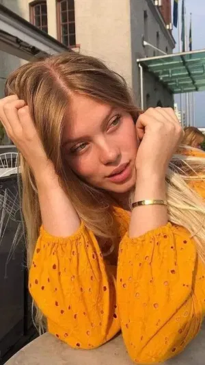 Minnie429, 23 years old from United States