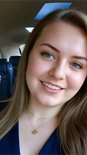 Margie457, 23 years old from Canada