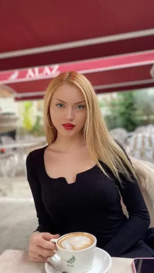 wrywe33, 22 years old from United Kingdom