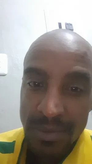 Lbj45, 37 years old from South Africa