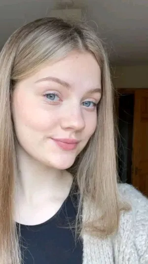 Ethel564, 26 years old from United Kingdom