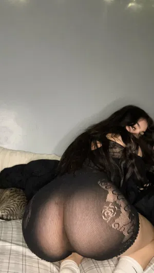 Ktrinax0, 25 years old from United States