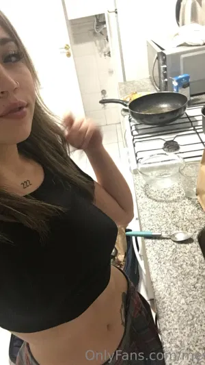 Baby36985, 22 years old from United States