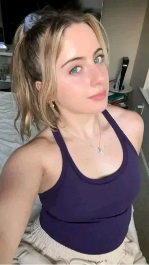 Rose5437, 23 years old from United Kingdom