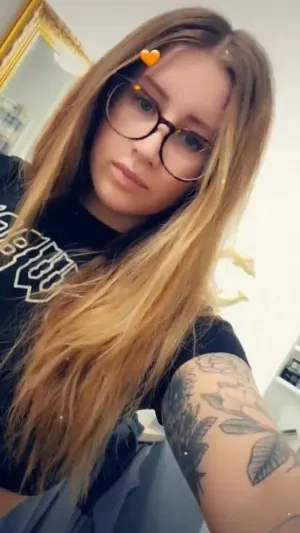 Amelia5, 23 years old from United States
