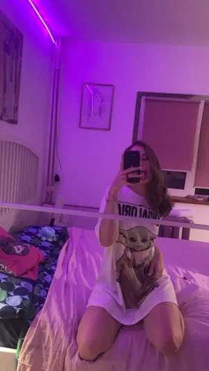 hornyperson929, 19 years old from United States