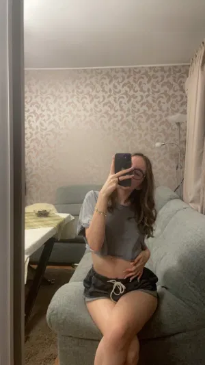 KellyMerry1, 22 years old from United States