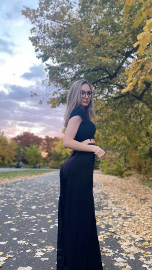Kothaiya892, 19 years old from United Kingdom