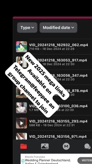 Beekeenas, 18 years old from Australia