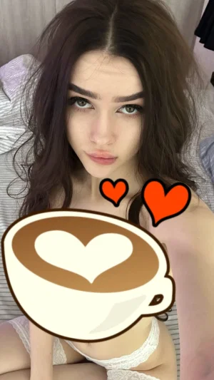 Camlly122's Profile Photo