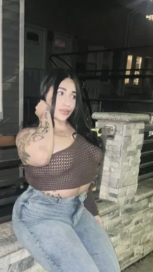 dvghdfw, 23 years old from United States