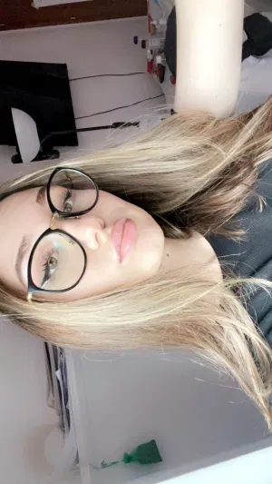 Sexta838, 19 years old from United States