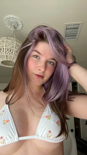 Alicaj18, 20 years old from United States