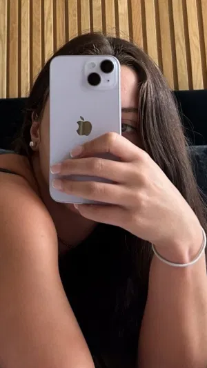 GeorgiaL23, 23 years old from Australia