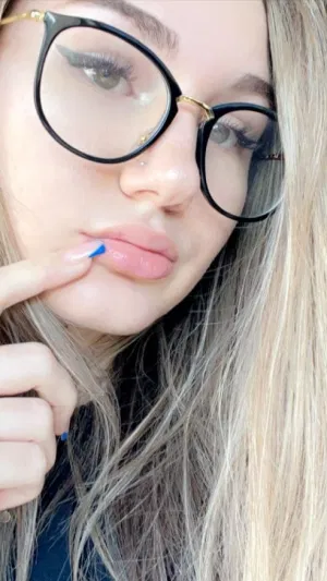 Jana63Klein, 21 years old from Germany