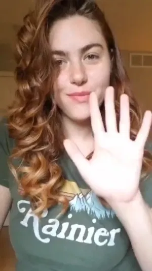 JustKeelyMea2, 23 years old from United States