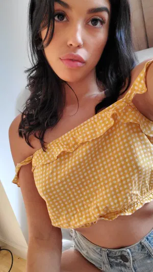 Nancy3158, 20 years old from United States