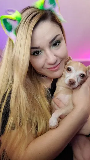 emally8383's Profile Photo