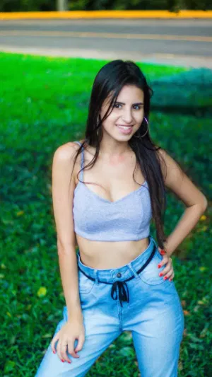 Amina485, 23 years old from United States