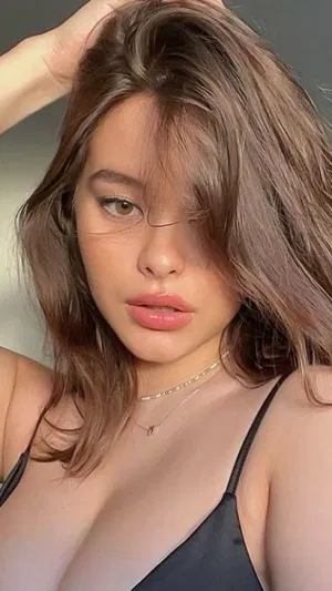 Madelynn755's Profile Photo