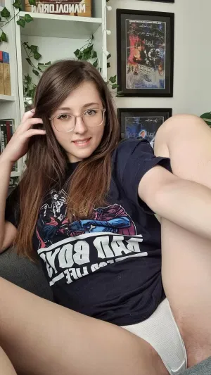 Salma6, 23 years old from Switzerland